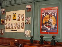 Exposition au musée Peugeot de moulins à café Peugeot.