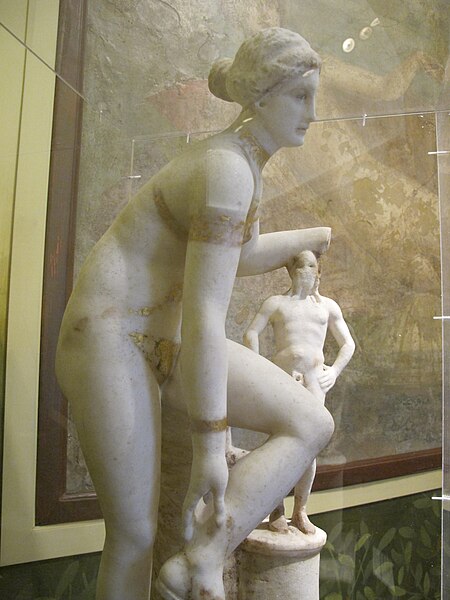 File:Napoli, museo archeologico (8105424966).jpg