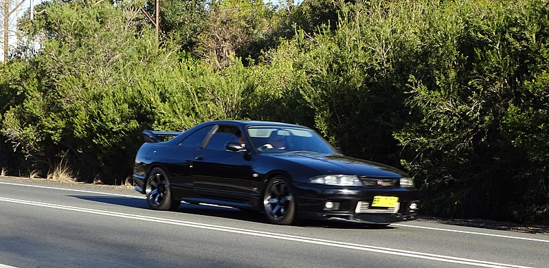 File:Nissan Skyline GT-R (29387613792).jpg