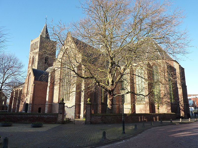File:Noordwijk Sint-Jeroenskerk-compleet.JPG