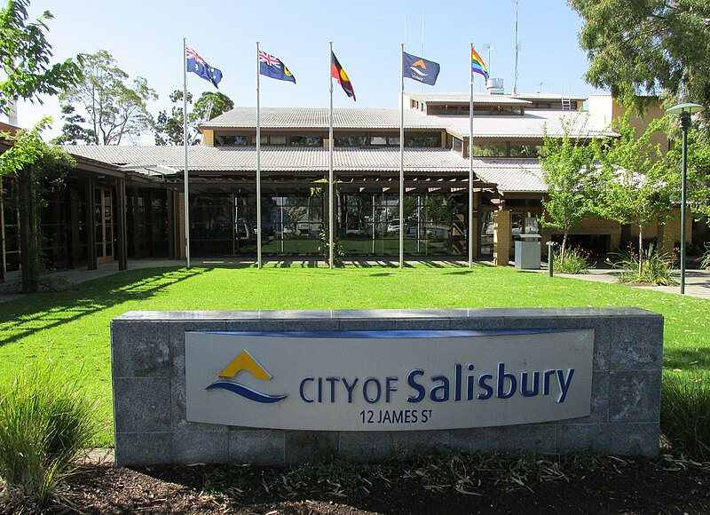 File:OIC salisbury council offices 1.jpg