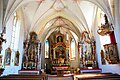 Innenraum der katholischen Kirche St. Johannes in Oberwarngau, Gemeinde Warngau, Landkreis Miesbach, Regierungsbezirk Oberbayern, Bayern. Gebäude als Baudenkmal in der Bayerischen Denkmalliste aufgeführt.