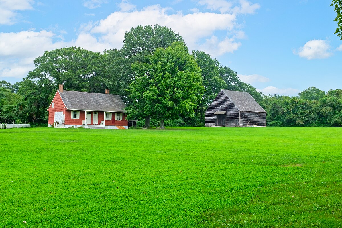 The barn at old bethpage village restoration photos