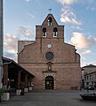 * Nomination: Our Lady church in Saverdun, Ariege, France. --Tournasol7 05:06, 19 March 2024 (UTC) * Review Seems a bit underexposed. --Plozessor 05:38, 19 March 2024 (UTC)