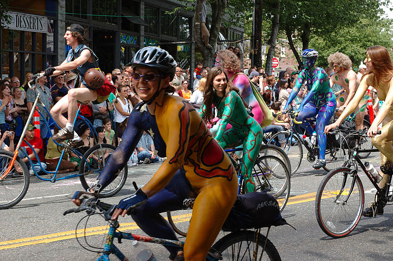 File:PaintedCyclists2005 1.jpg