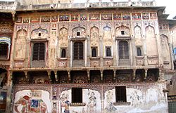 Nawalgarh - facade of a haveli