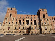 Palazzo del Governo,Taranto.JPG