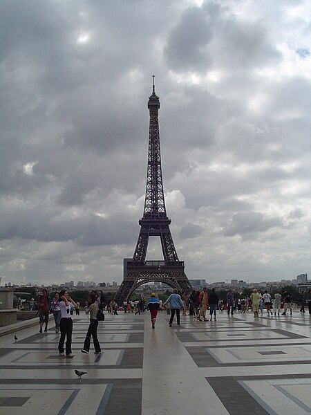 File:Paris Parvis des Droits de l'homme 20050815 Eiffel Tower.jpg