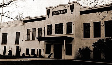 File:Pic hanford highschool.jpg