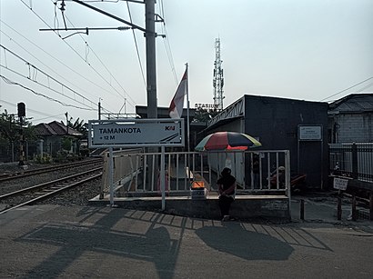 How to get to Stasiun Taman Kota with public transit - About the place