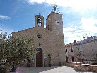 Place de l'Église, Uchaud, Gard.jpg
