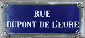 Voir la plaque.