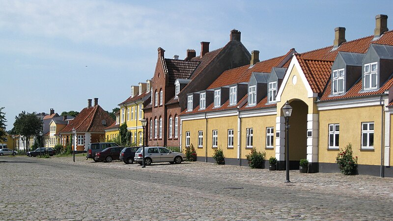 File:Præstø - Torvet.jpg