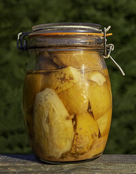 File:Preserved lemon in a clip top jar, 4 years old.jpg