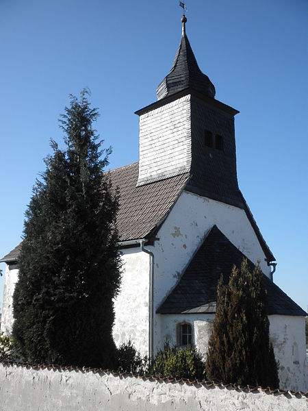 File:Quaschwitz Kirche.JPG