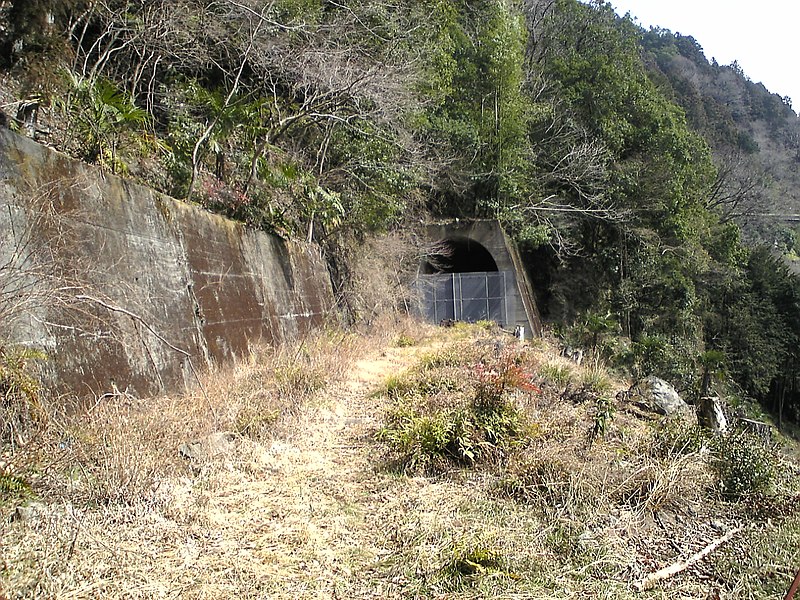 File:Remains of Ogochi Line-1.JPG