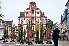 Odyssey figures on the Maximilianstrasse in Speyer, Germany with sculptor Robert Koenig 2017