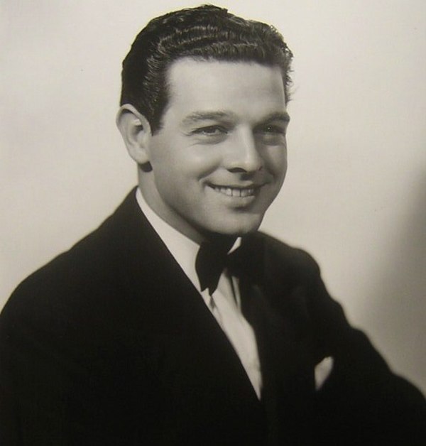 Publicity photograph of Robert Lowery for Charlie Chan's Murder Cruise (1940)