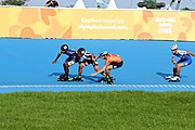 Deutsch: Badminton bei den Olympischen Jugendspielen 2018; Tag 2, 8. Oktober 2018; Finale Jungen English: Roller speed skating at the 2018 Summer Youth Olympics; day 2, 8 October 2018 – Boys Final