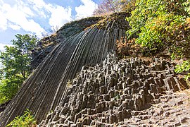 SF-IMG 0319-stoneWaterfall.jpg