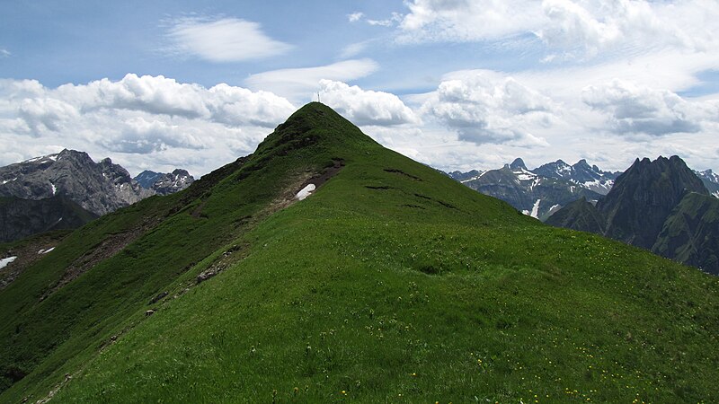 File:Schochen Summit02.JPG