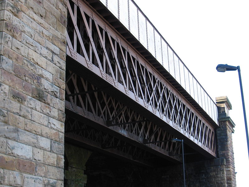 File:Sheffield - River Don span of Wicker Viaduct.jpg
