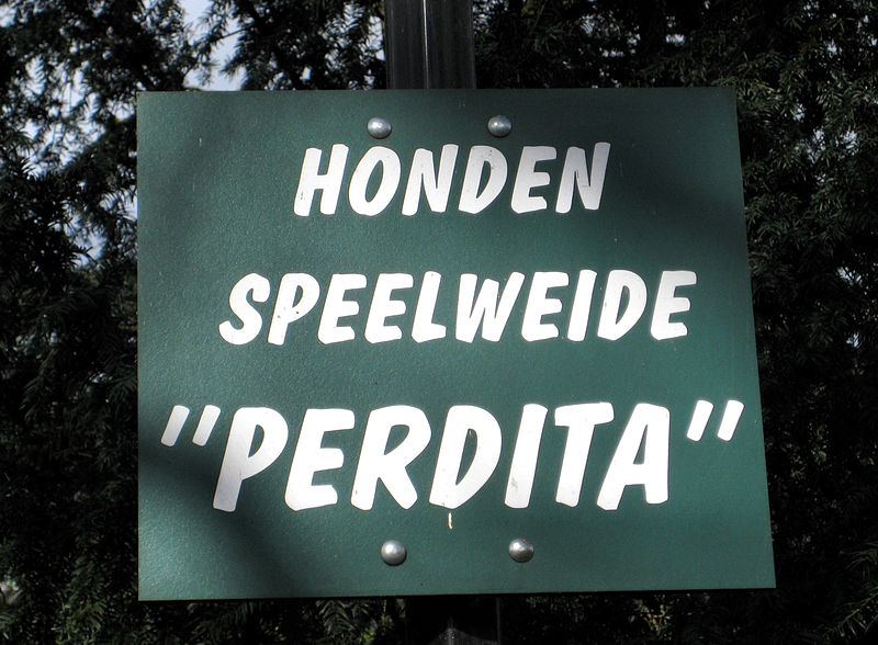 File:Sign in Utrecht (2348113478).jpg