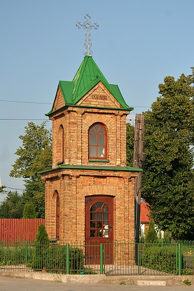 File:Sokółka - Chapel 02.jpg