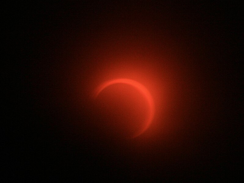 File:Solar eclipse chiba japan 2012may20 2238utc.jpg
