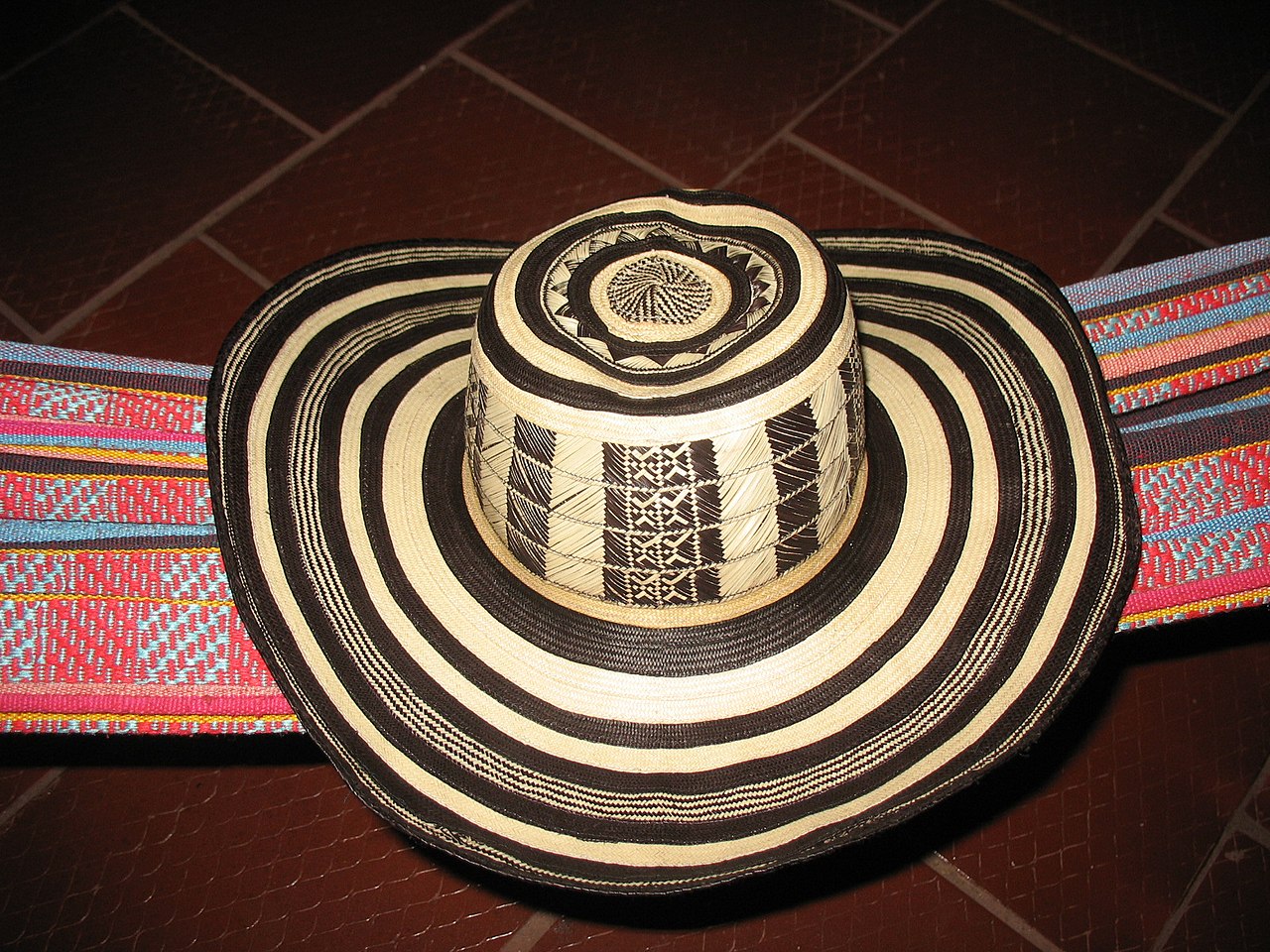 File:Sombrero vueltiao.jpg Wikipedia