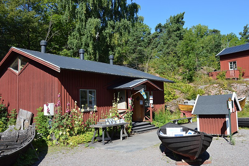 File:Stora Fjäderholmen Museum.jpg