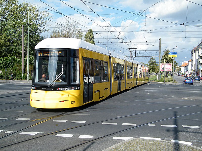 File:Straßenbahn Berlin - Flexity Berlin (3996984467).jpg