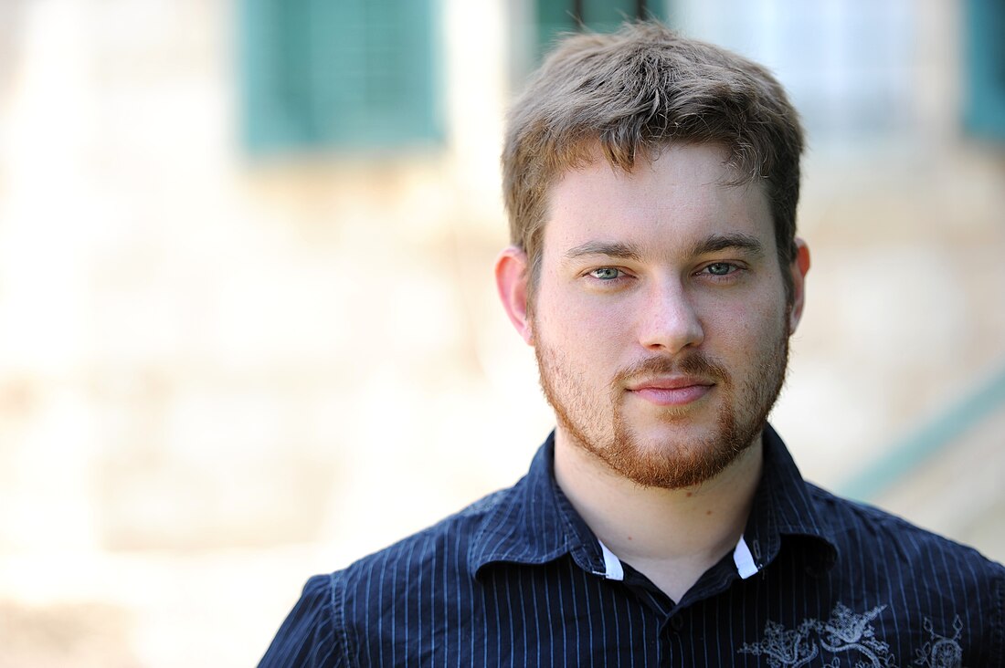 File:Sylvain Boissel - Wikimania 2011.jpg