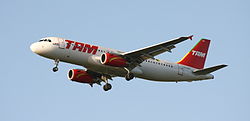 Airbus A320 der TAM Airlines