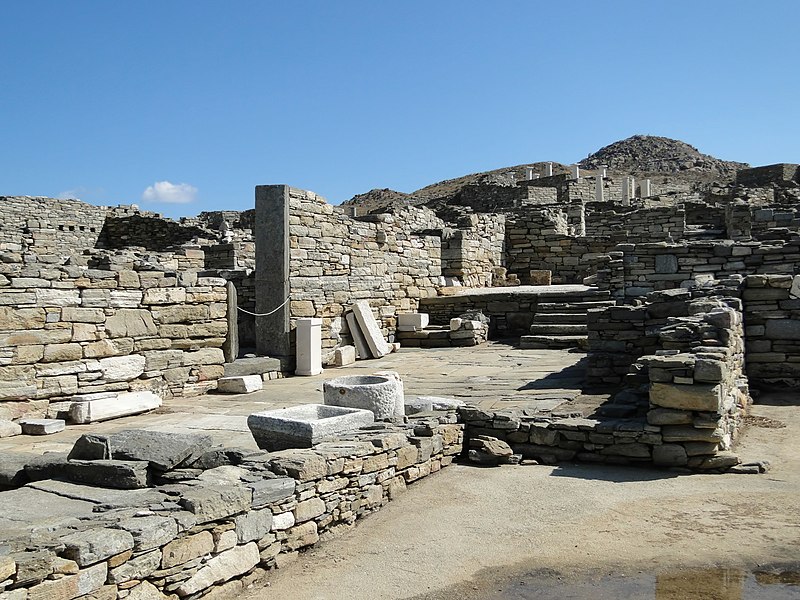 File:Theatre Quarter, Delos 04.jpg