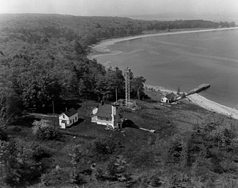 USCG archive – no lantern