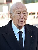 Valéry Giscard d'Estaing (umur 98) sejak 1981