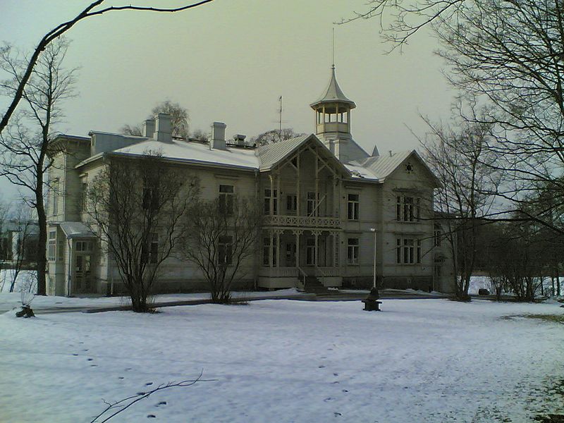 File:Villa Kivi Linnunlauluntie - panoramio.jpg
