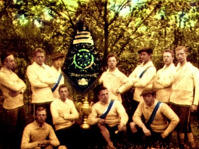 Vitesse's first squad in 1896.