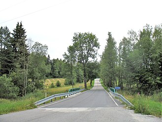 Route III/1673 à Lipka.