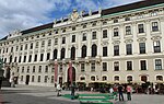 Thumbnail for File:Wien-Innenstadt, Hofburg, der Reichskanzleitrakt-1.JPG