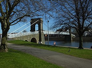 Wilford Suspension Bridge 0353.JPG