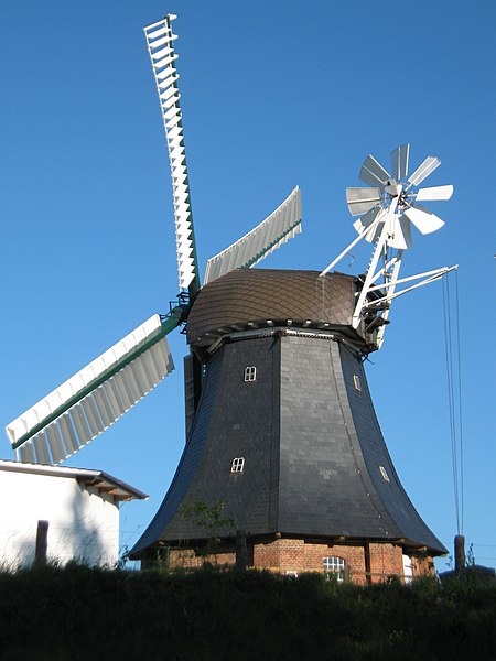 File:Windmühle in Krokau 1.jpg