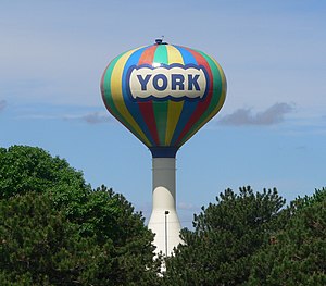 York, Nebraska water tower from E 1.JPG