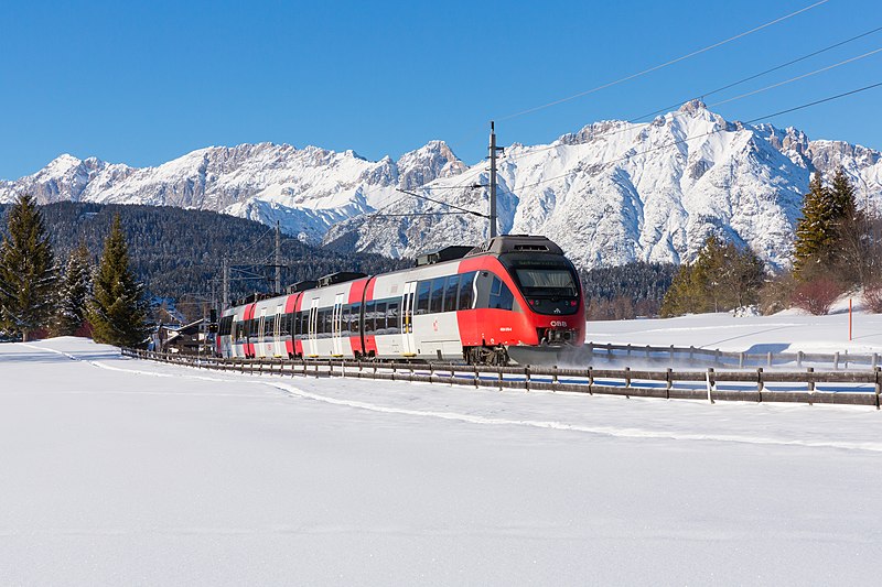 File:ÖBB 4024-076 near Seefeld in Tirol, Mittenwaldbahn, 20.02.2017.jpg