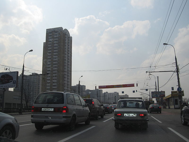 File:Дом на Ярославке - panoramio.jpg