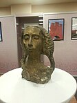 Retrato del escultor palestino Muna Saudi.  Bronce, 1982. Fundación MKSH.  Confederación Internacional de Sindicatos de Artistas