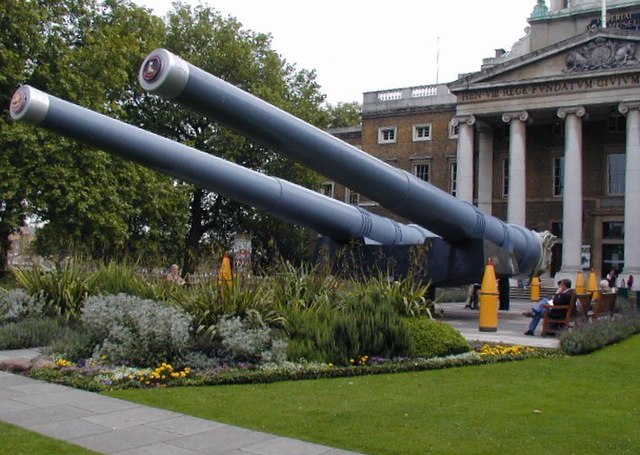 15-inch guns outside the museum; the nearer gun from HMS Ramillies, the other from HMS Resolution