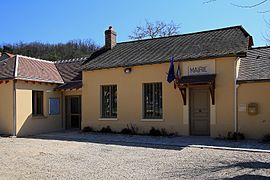 Das Rathaus in Fontaine-la-Rivière