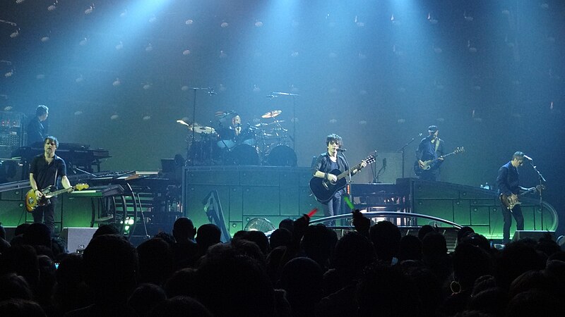 File:2013-03-23 Concert Indochine - Brest (5).JPG